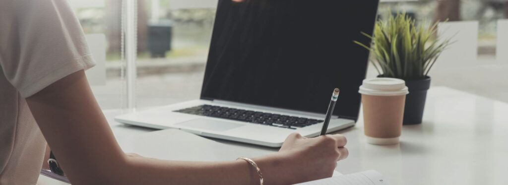 Evaluación de los Costos de Alojamiento Web
